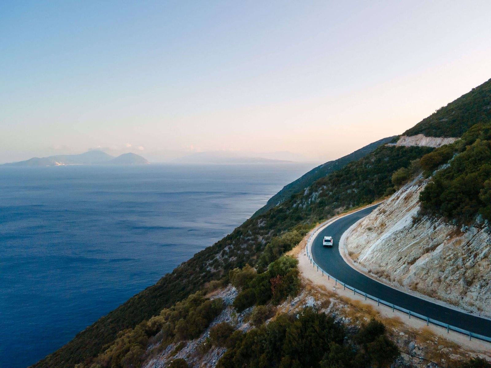can you rent a car in dubrovnik and drive to montenegro